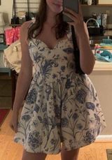 Vestique blue and white floral dress halter neck Photo 0