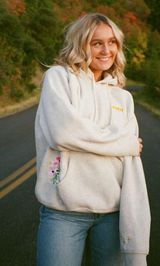 dandy hoodie Photo 0