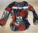 Karen Kane Paisley blouse Photo 0