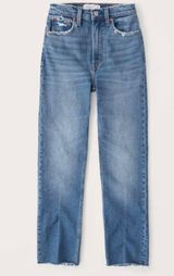 Abercrombie & Fitch High Rise Jeans Photo 0