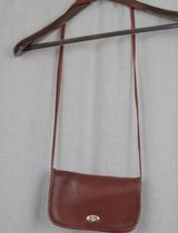 Small Leather Vintage Turnlock Coachesque Purse Brown Photo 0