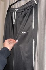 Nike Sweatpants Photo 0