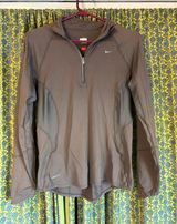 1/4 Zip Running Pullover Woman's Size M 8-10 Photo 0