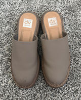 Dolce Vita Clogs Photo 0