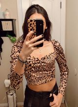 Boutique Leopard Crop Top Photo 0