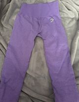 Women’s Purple Leggings Photo 0