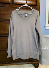 Long Sleeve Shirt Gray Size XL Photo 0