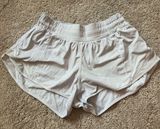 Lululemon Hotty Hot 2.5" White Shorts Photo 0