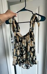 American Eagle Floral Top Photo 0