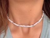 Handmade Pearl and Bead Necklace Photo 0
