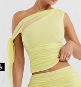 Mistress Rocks Top Photo 0