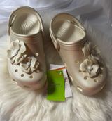 Crocs Statement Collection Photo 0