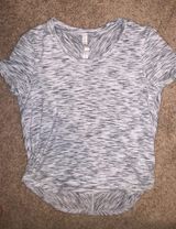 Lululemon shirt Photo 0