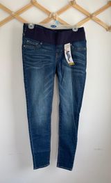 Levi’s Maternity Jeans Photo 0