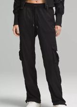 Dance Studio Relaxed Fit MR Cargo Pant Photo 0