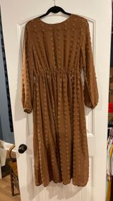 Dress Size L Photo 0