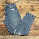 American Eagle's | Women's Medium Wash Denim Busted Knees Mom Jeans Sz 6 Photo 0