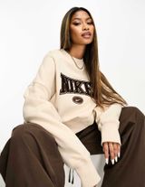 Nike Sweatshirt Photo 0