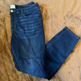 Universal Threads Universal thread skinny jeans Photo 0