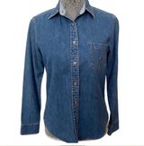 Tommy Hilfiger button down jean shirt Photo 0