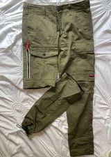 Levi’s Green Cargo Pants Photo 0