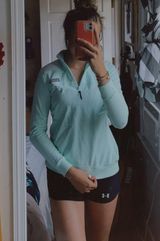 1/4 Zip Pullover Photo 0