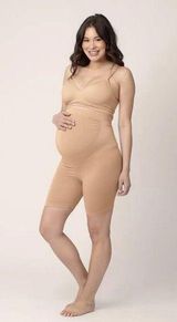 KINDRED‎ BRAVELY MATERNITY BAMBOO SHAPING SHORTS Sz MEDIUM Beige Tan Photo 0