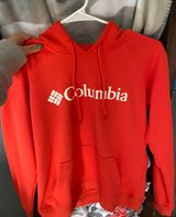Columbia Hooded Pullover Photo 0
