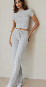 LOUNGE SET NWT 2 Piece Soft Cozy Gray Medium Crop Top Flare Pants Photo 0
