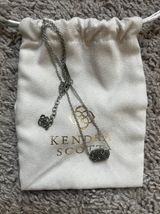 Elisa Necklace Photo 0