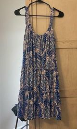 Lilly Pulitzer super fun and flowy summer cotton dress. Size M Photo 0