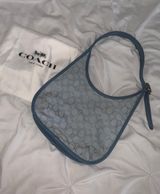 Coach jacquard shoulder purse bag Photo 0