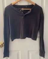 PacSun Black Cropped Top Photo 0