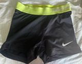 Nike 3” Pro Spandex Shorts Photo 0
