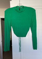 Green Long Sleeve Crop Top Photo 0