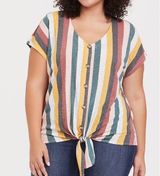 Torrid  Tie Front Crop Tee Photo 0
