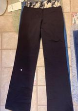 Women’s Yoga Pants Multiple Size 2 Photo 0