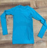 Swiftly Tech Long Sleeve Blue Photo 0