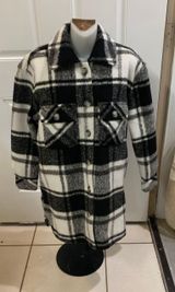 Westbound Small  Black/white Shacket Photo 0