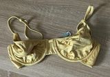 Gooseberry seaside sculpt top in gold Photo 0