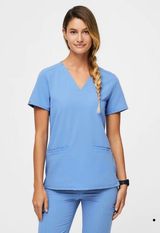 FIGS Scrubs Set Photo 0