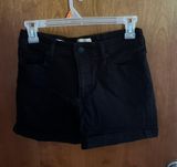 Universal Thread Shorts Photo 0