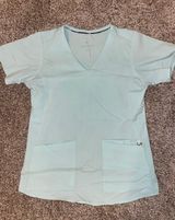 Vera Bradley Scrub Top Photo 0