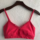 Alo Yoga  Top Photo 0