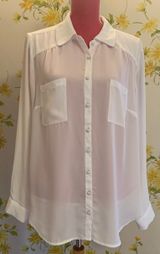 Torrid long sleeve white button up blouse size 0 Photo 0