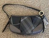 NWOT Authentic Burberry clutch with keychain Photo 0