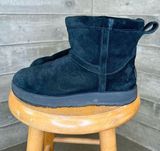 UGG  Classic Short Waterproof Boots Photo 0
