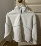 Thread Supply & Pullover Photo 0