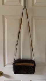 Micheal Kors Brown Crossbody Photo 0