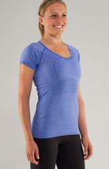 Swiftly Tech V-Neck Photo 0